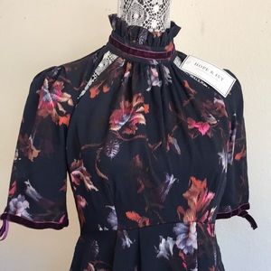 Hope & Ivy Floral Black Dress